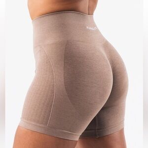 CONTOUR AMPLIFY SHORTS 4" In Sand